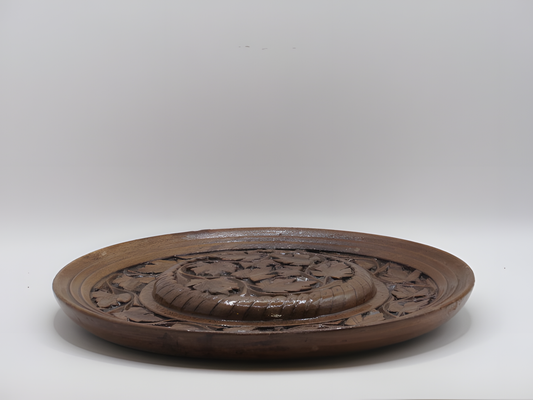 Leaf Carved Decorative Plate