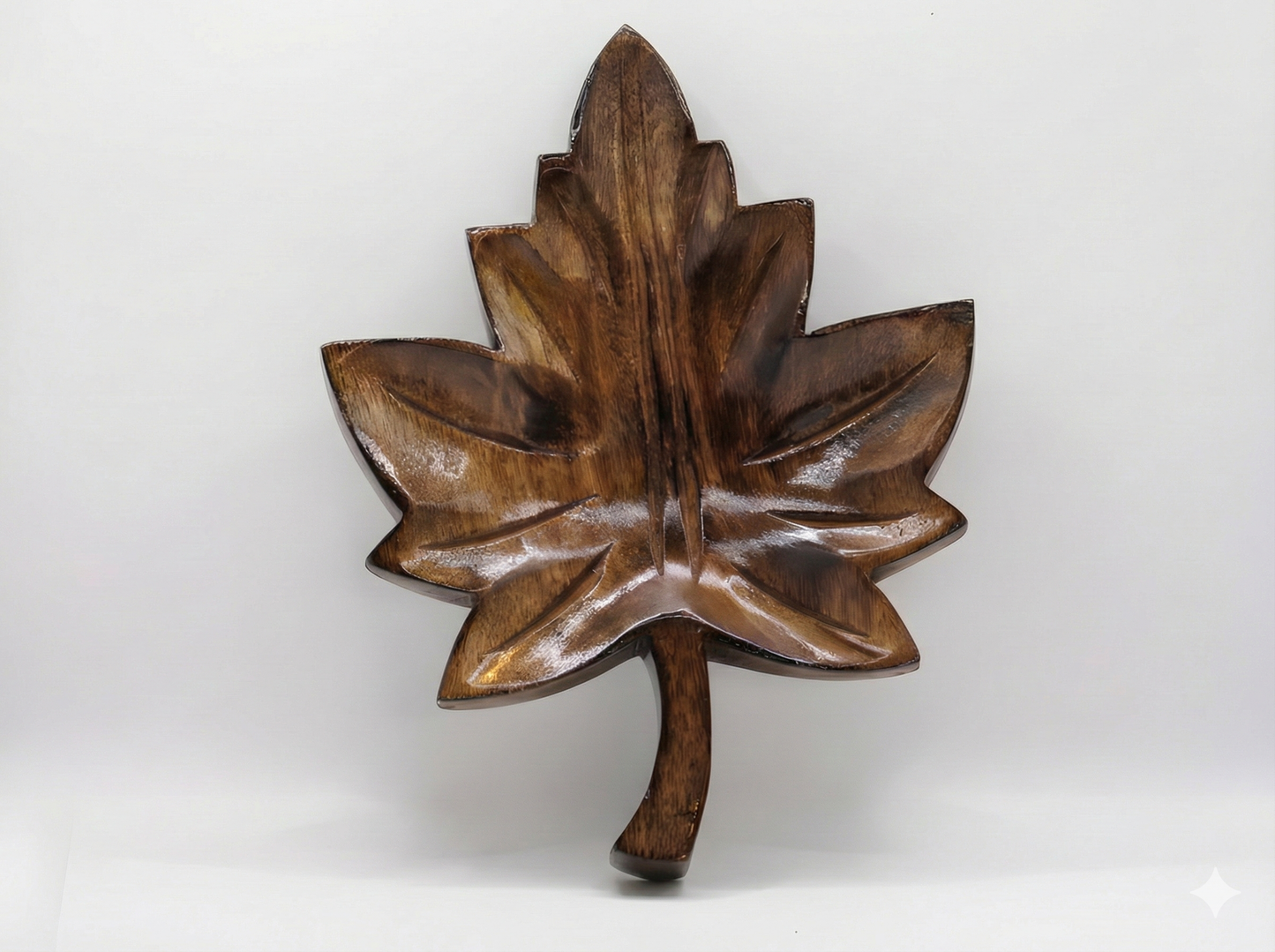 Chinar Leaf Decorative Accent
